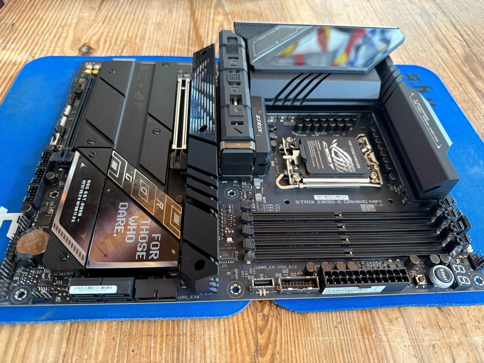 ASUS ROG Strix Z890-E Gaming Wi-Fi 7 Motherboard Intel LGA 1851, DDR5, ATX