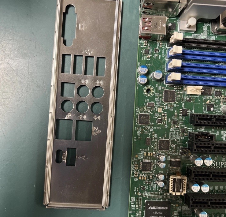 Supermicro X11DAi‑N LGA3647 DDR4 E‑ATX Xeon GOLD 6126 2.60GHz