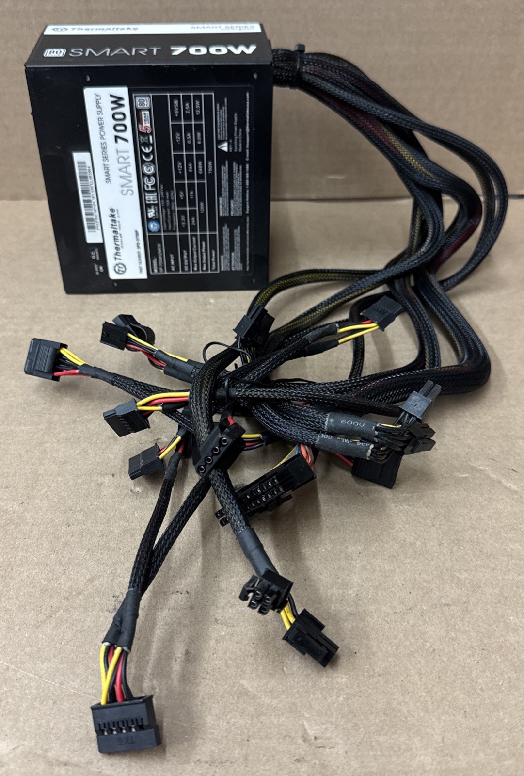 Thermaltake 80 Plus Smart 700W ATX Power Supply SPD-0700P