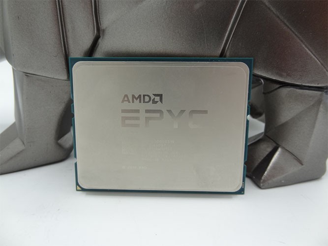 AMD 100-000000319 EPYC 7003 28-Core 2.75GHz 64MB 225W Processor