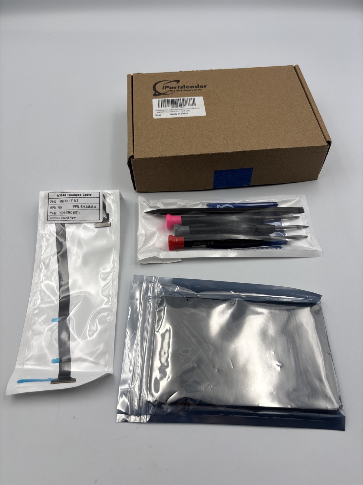 Trackpad for MacBook Air 13.6 M4 2025 A3240 Midnight Blue 661-50126 821-04848-A