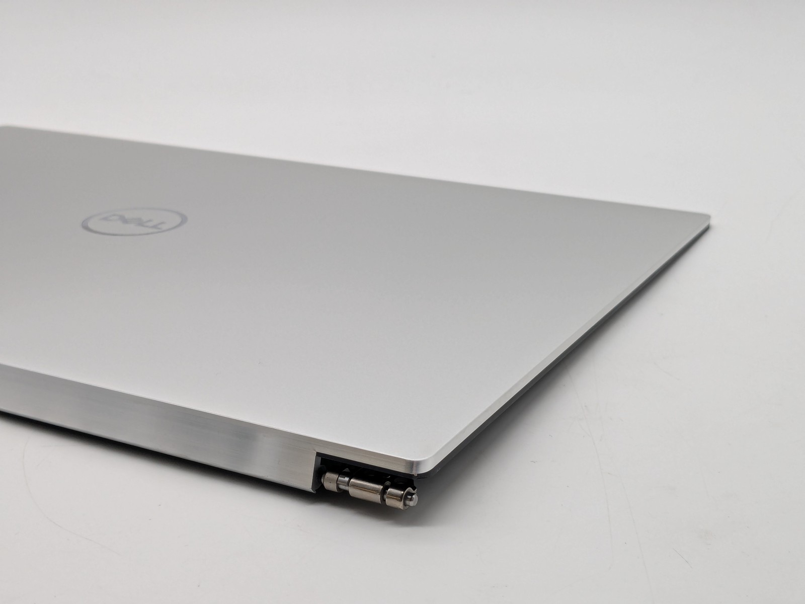 Dell Precision 5550 15.6″ FHD+ LCD Display Assembly – Silver