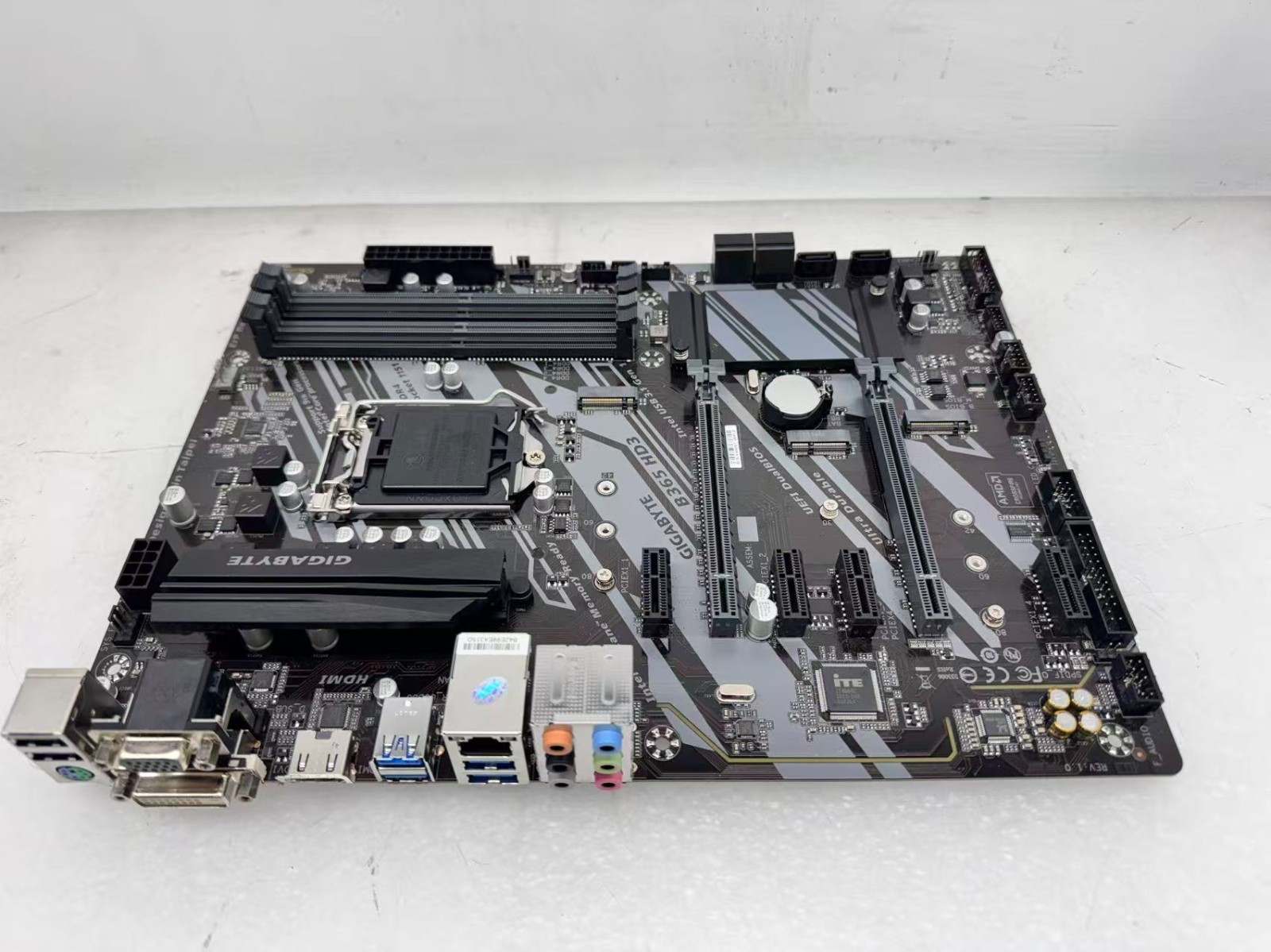 GIGABYTE B365 HD3 LGA1151 Intel 9th Gen motherboard