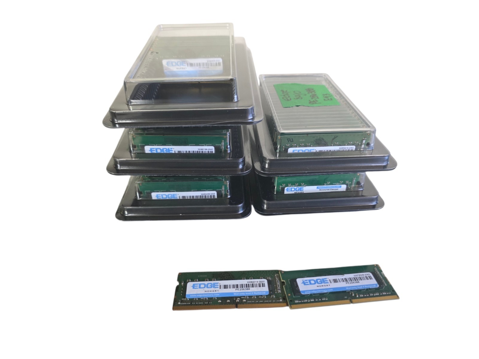Lot Of 89 8GB DDR4 RAM SODIMM Laptop Memory 2666 EDGE