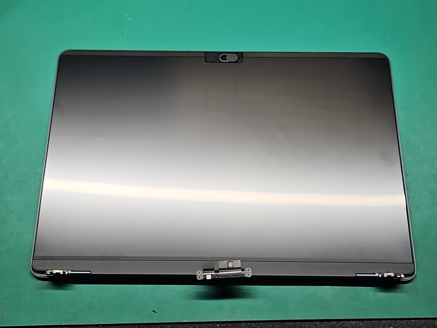 MacBook Air M4 A3240 2025 13″ LED LCD Screen Display Assembly DEFECTIVE AS IS