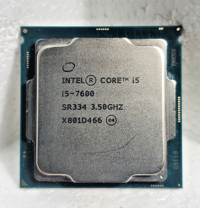 Intel Core i5-7600 3.5GHz 6M SR334 Skt. FCLGA1151 Desktop Processor CPU
