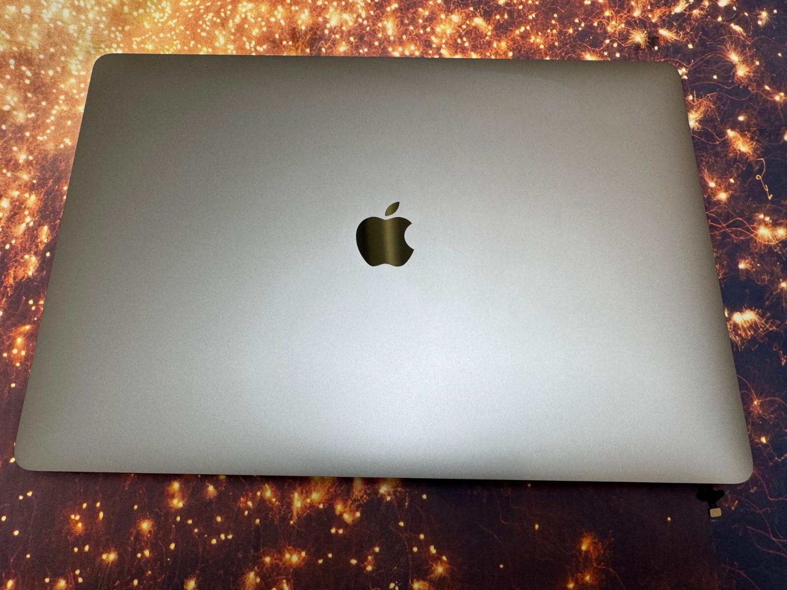 OEM Macbook Pro 13″ A2159 A1989 A2289 A2251 2018 2019 LCD Display Assembly. GRAY