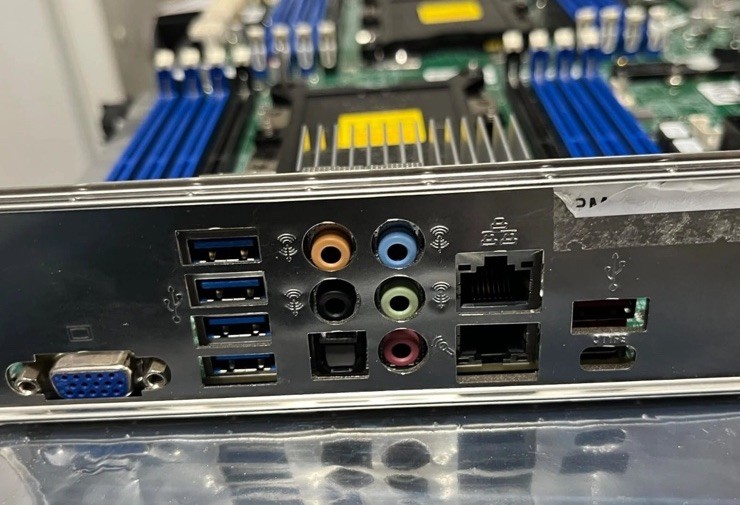 Supermicro X11DAi‑N LGA3647 DDR4 E‑ATX Motherboard w/ Shield