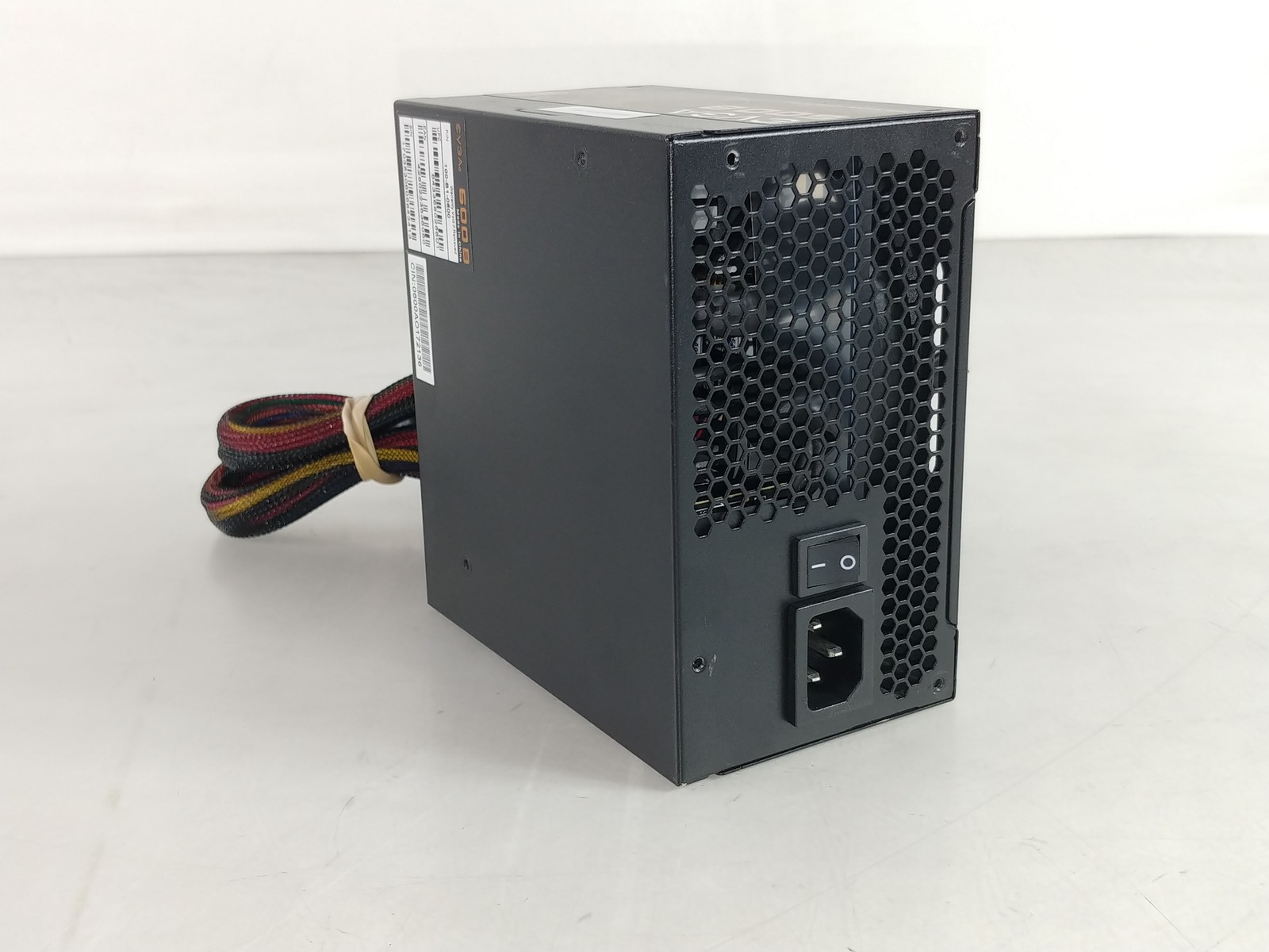 EVGA 600B 100-B1-0600 600W 20+4-Pin ATX Desktop Power Supply