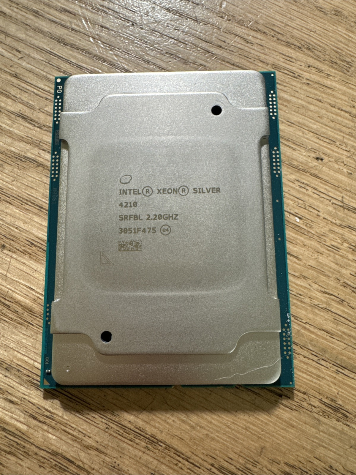 Intel Xeon Silver 4210 CPU 2.2GHz 10-Core LGA3647 13.75MB Server Processor SRFBL