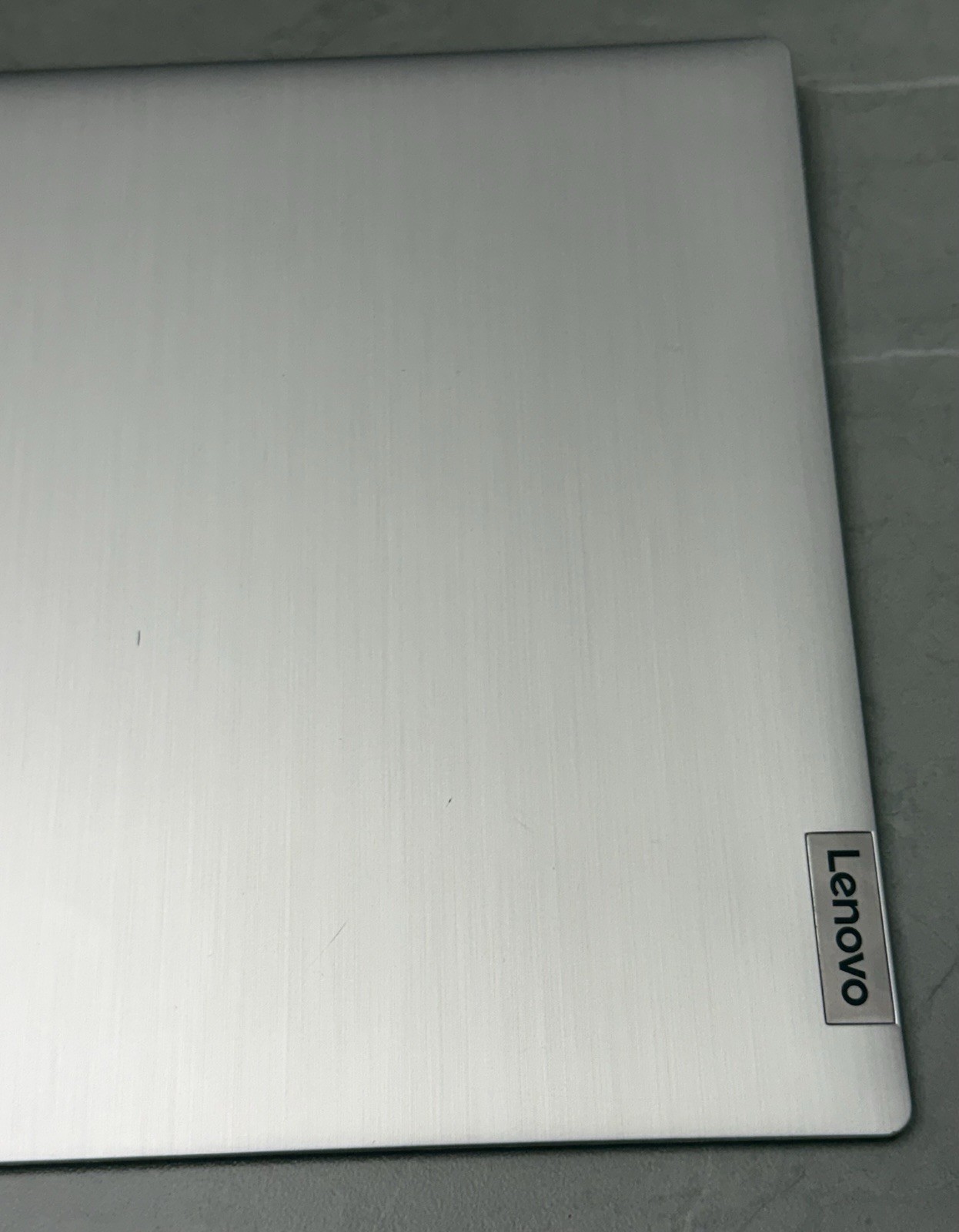5CB1B02748 Lenovo IdeaPad 3 15IIL05 15.6″ Genuine LCD Back Cover w/ Hinge Grey
